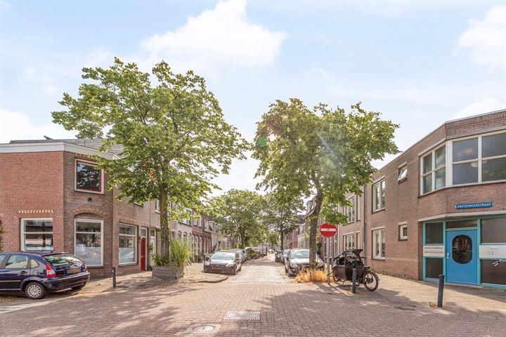 Bekijk foto 32 van Dr. Leijdsstraat 95