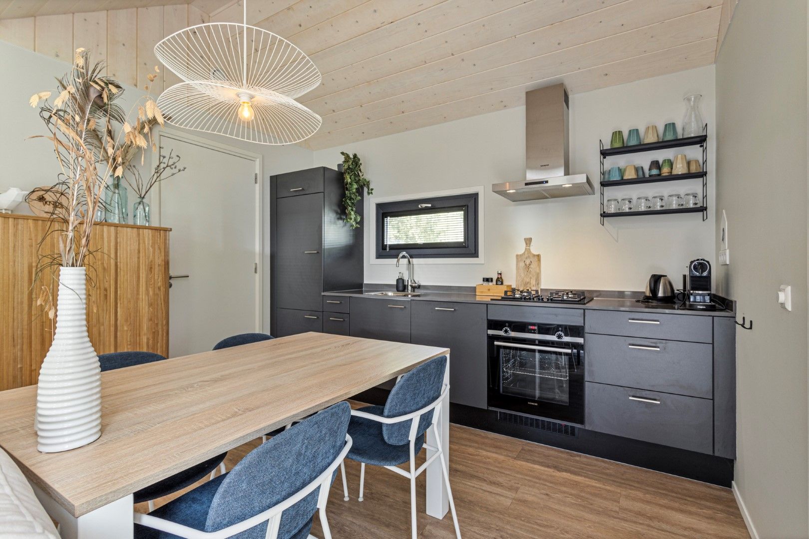 Foto 15 van Veldkampweg 2-J11