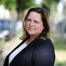 Jeannette van Straaten-van Loon - NVM Makelaar