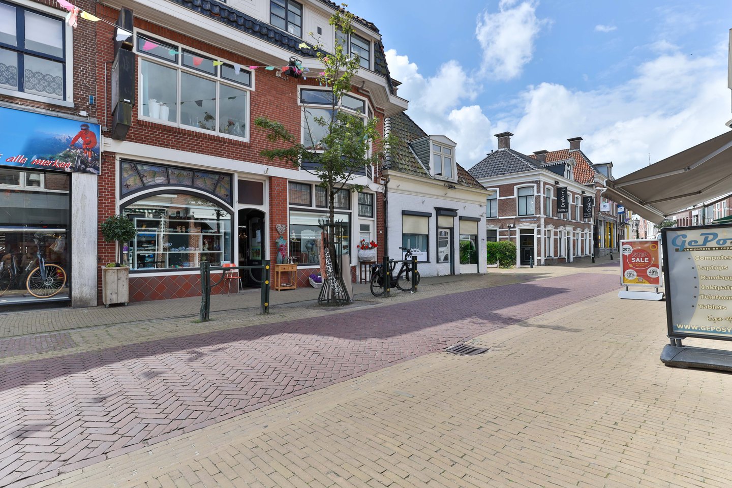 Bekijk foto 4 van Voorstraat 106