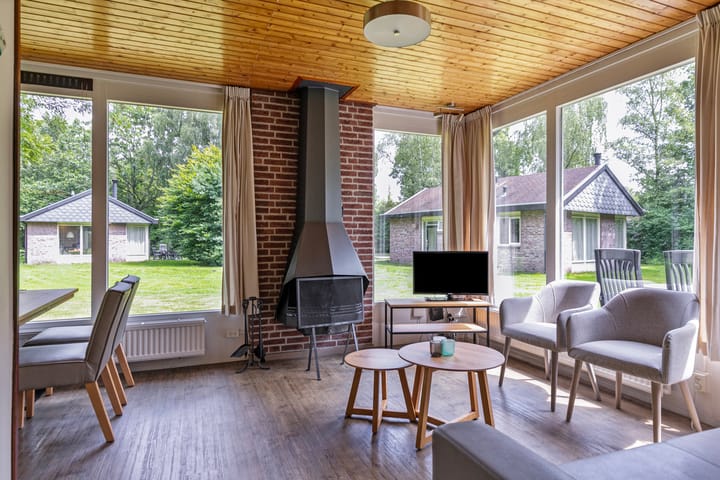 Photo 4 of Aelderholt 1-206