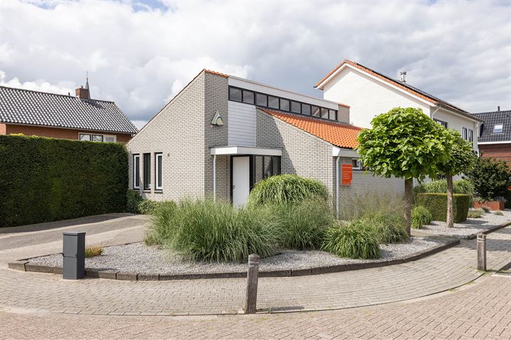 Zurinkstraat 4, Geesteren (OV)