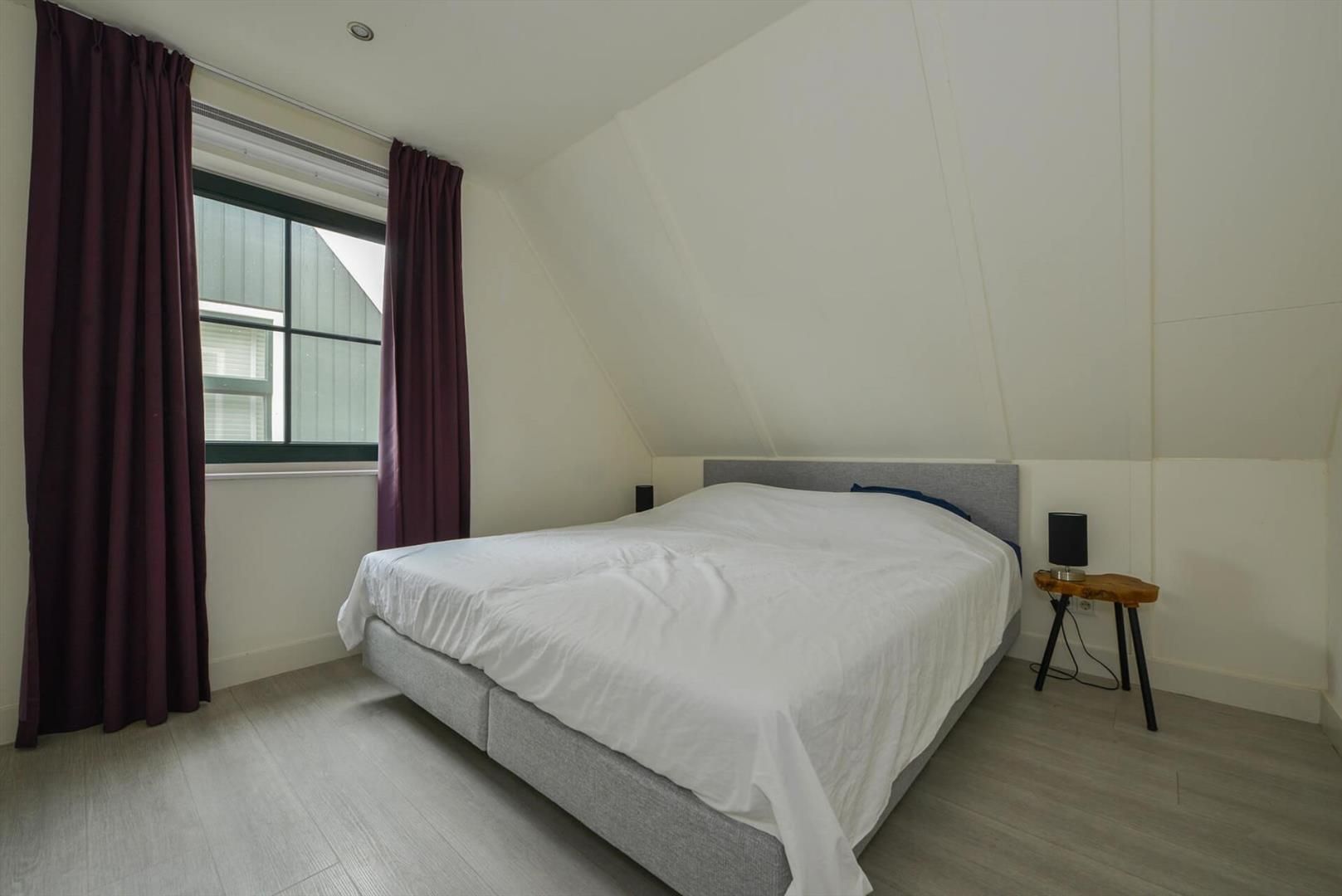 Foto 21 van Zeedijk 2-227