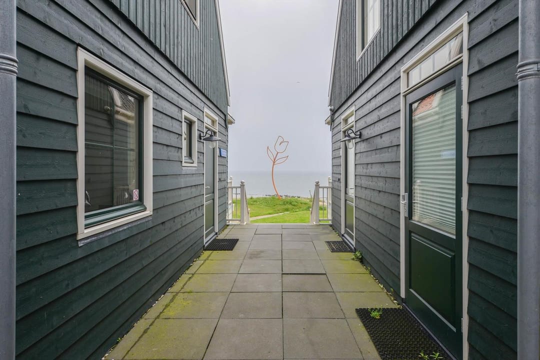 Foto 28 van Zeedijk 2-227