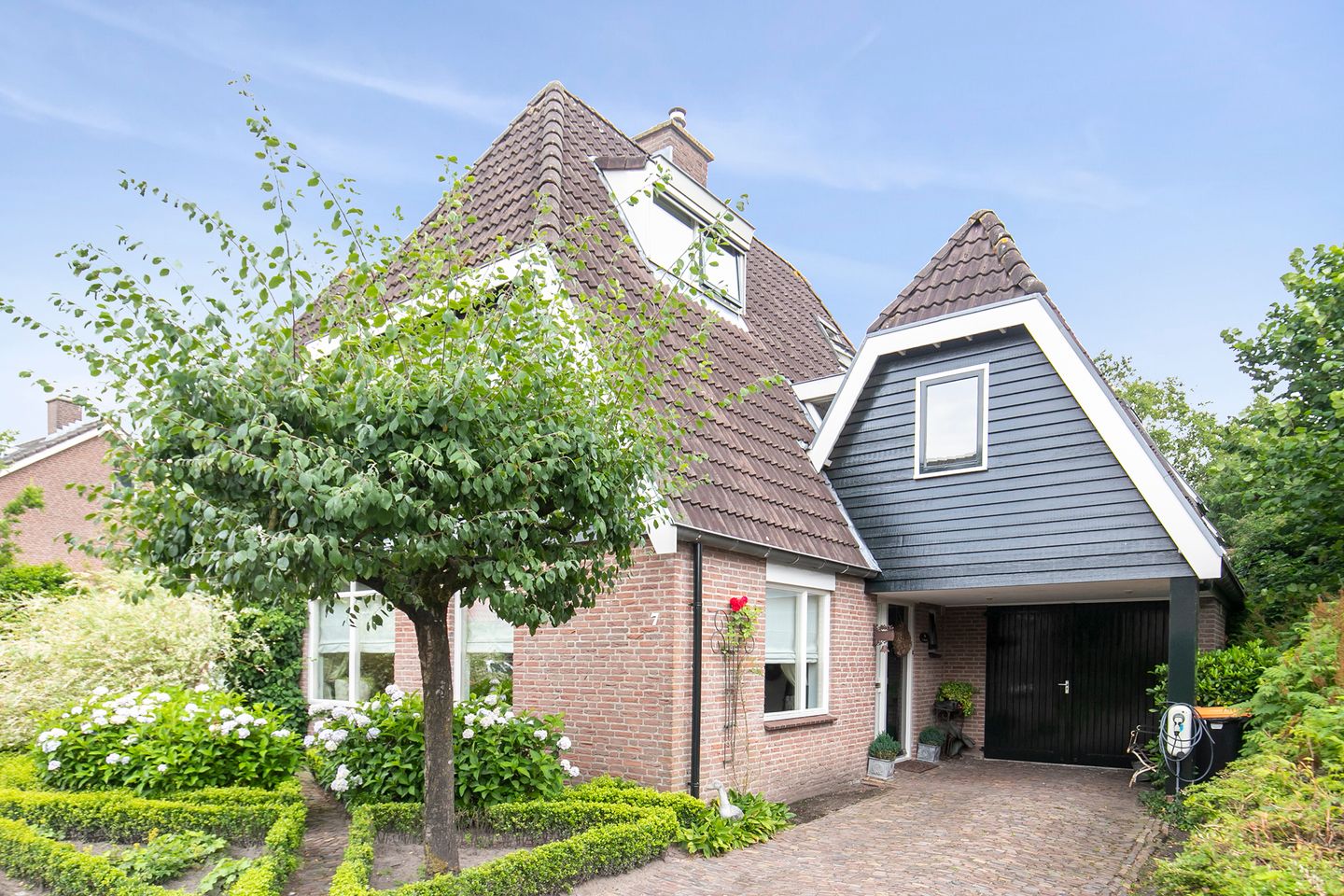 Photo 50 of Hendrik Schoutenstraat 7