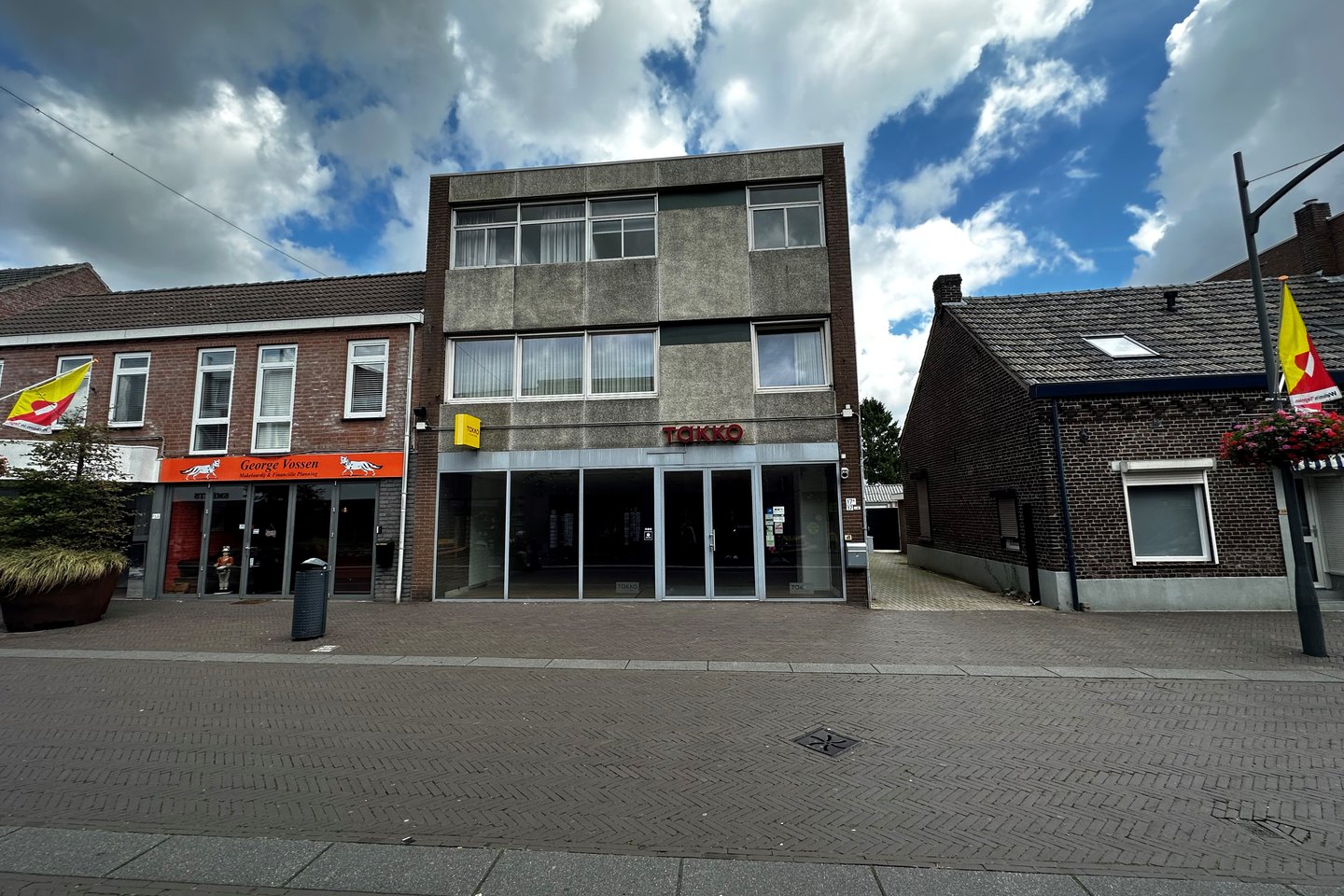 Bekijk foto 1 van Kerkstraat 17