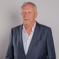 P. Bonthuis (Piet) - NVM Register Makelaar & Taxateur