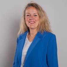 C. Bloemhof - Visscher (Céleste) - Officemanager