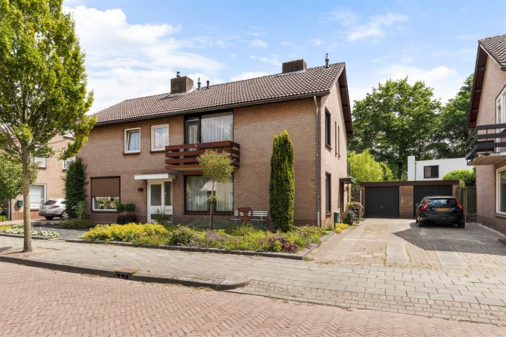 Bekijk foto 32 van Rietstraat 33