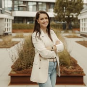 Ashley Former (Officemanager Wonen) - Assistent-makelaar