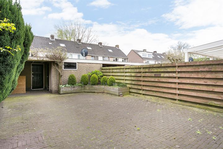 Bekijk foto 7 van Sartrestraat 36