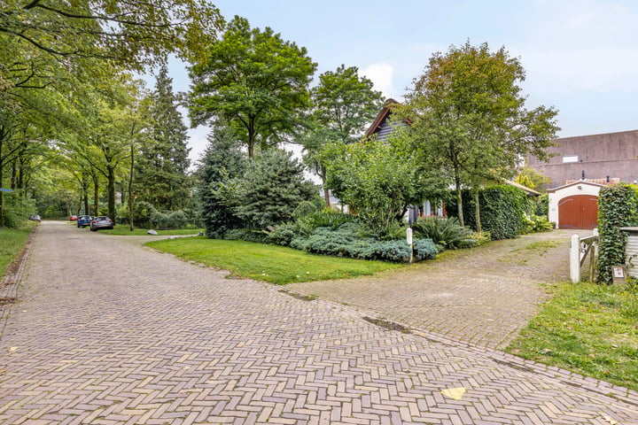 Bekijk foto 36 van Prins Hendriklaan 19