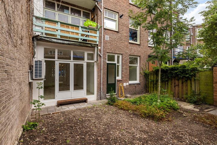 View photo 41 of Raamstraat 1