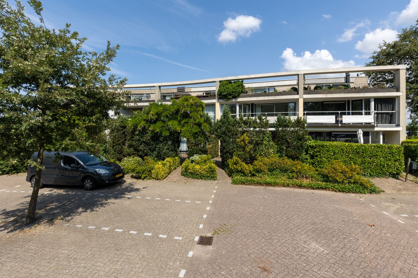 Foto 5 van Rochus Meeuwiszweg 37