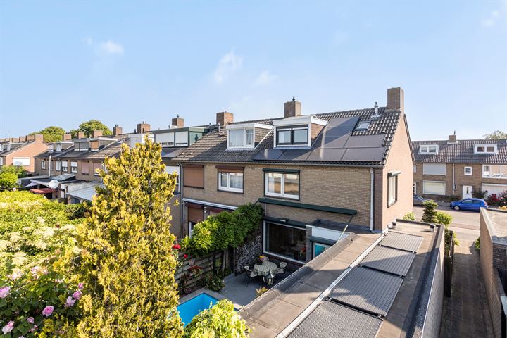 Bekijk foto 3 van Vastenavondkampstraat 39