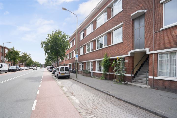 View photo 2 of Driebergenstraat 71