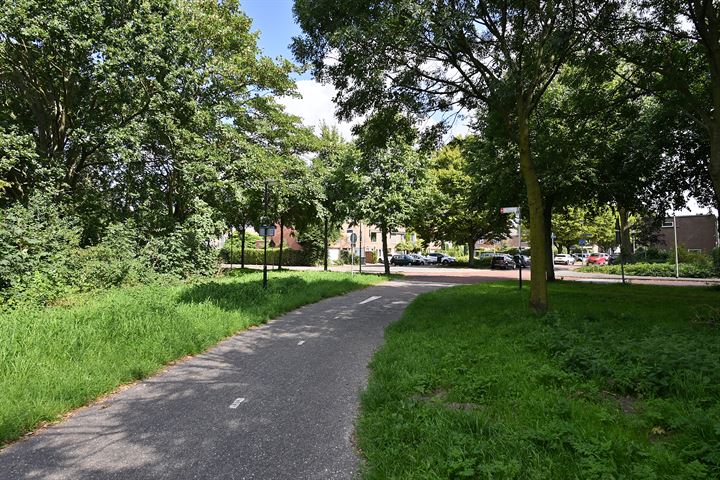 Bekijk foto 19 van Kolonel Michaëlstraat 81