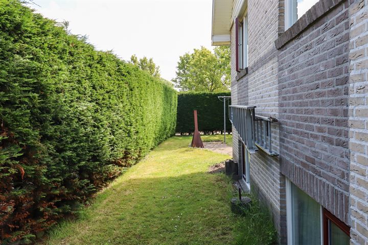 View photo 53 of Gerben van Tuinenstraat 39