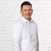 Leroy Oostinjen - Commercieel medewerker