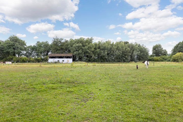 Bekijk foto 7 van Oude Wezeveldseweg bij 18