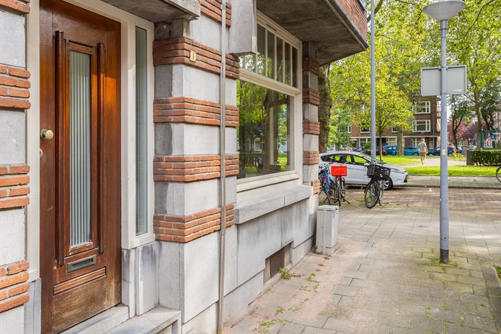 Bekijk foto 7 van Groeninxstraat 1