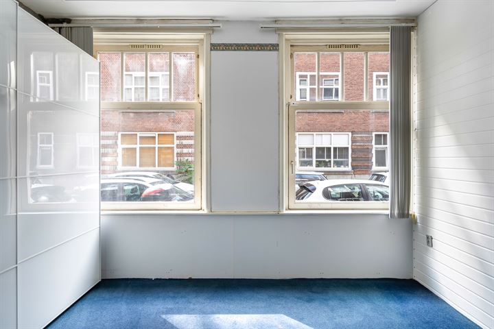 Bekijk foto 23 van Groeninxstraat 1