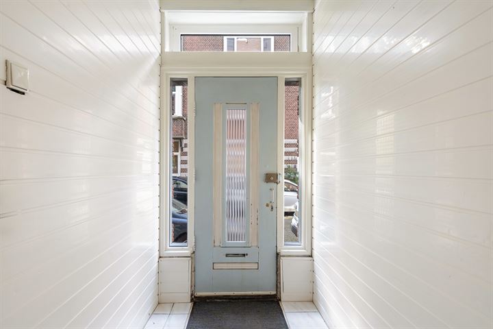 Bekijk foto 34 van Groeninxstraat 1