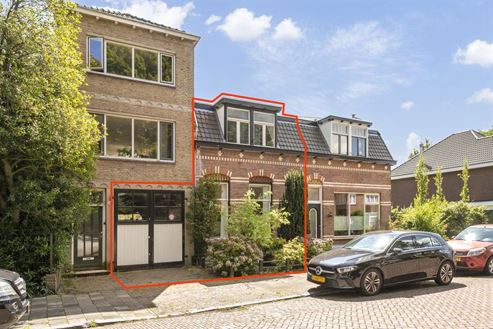 Bekijk foto 1 van Haagweg 343-+GARAGE