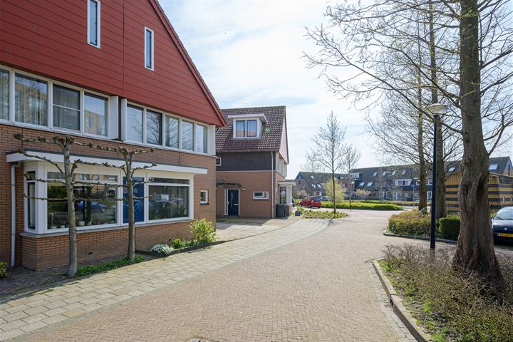 Bekijk foto 39 van Zuidwijkring 129