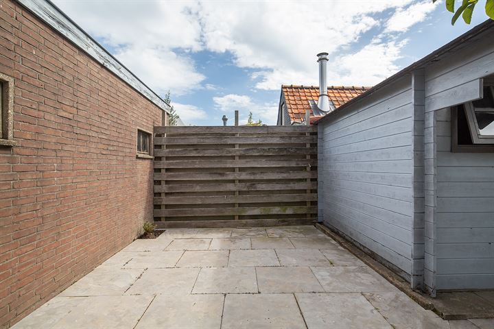 Bekijk foto 36 van Blaaubeenstraat 61