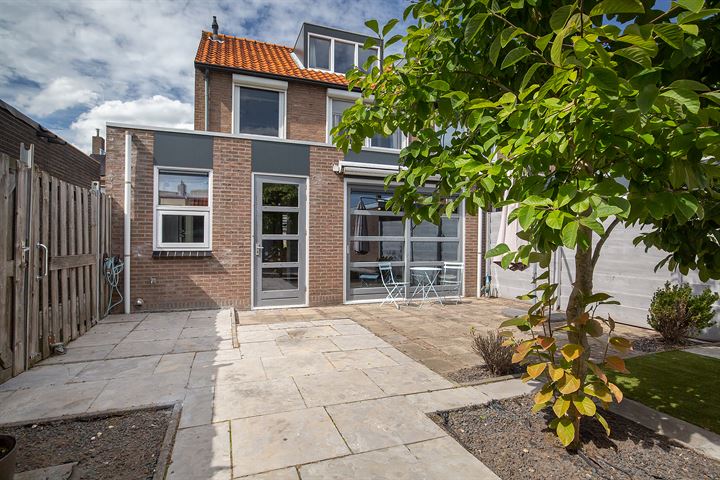 Bekijk foto 39 van Blaaubeenstraat 61