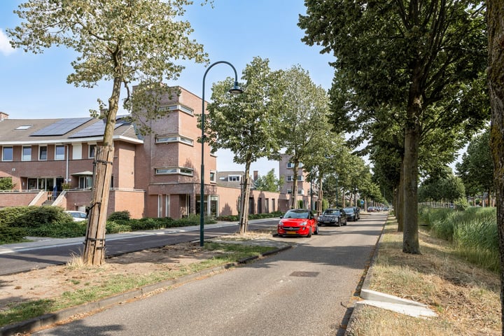 Bekijk foto 39 van Dierdonklaan 7