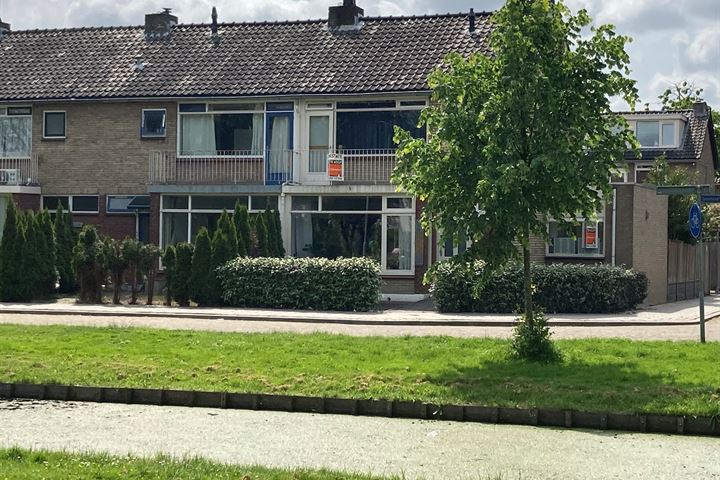 Bekijk foto 37 van van Deysselstraat 12