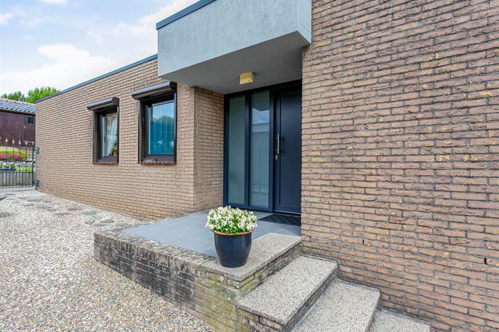 Bekijk foto 4 van Dorpstraat 33