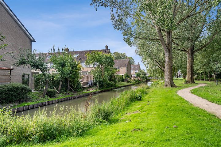 Bekijk foto 36 van Hertog Albrechtstraat 171