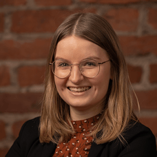 Manon de Bloois - Real Estate Agent