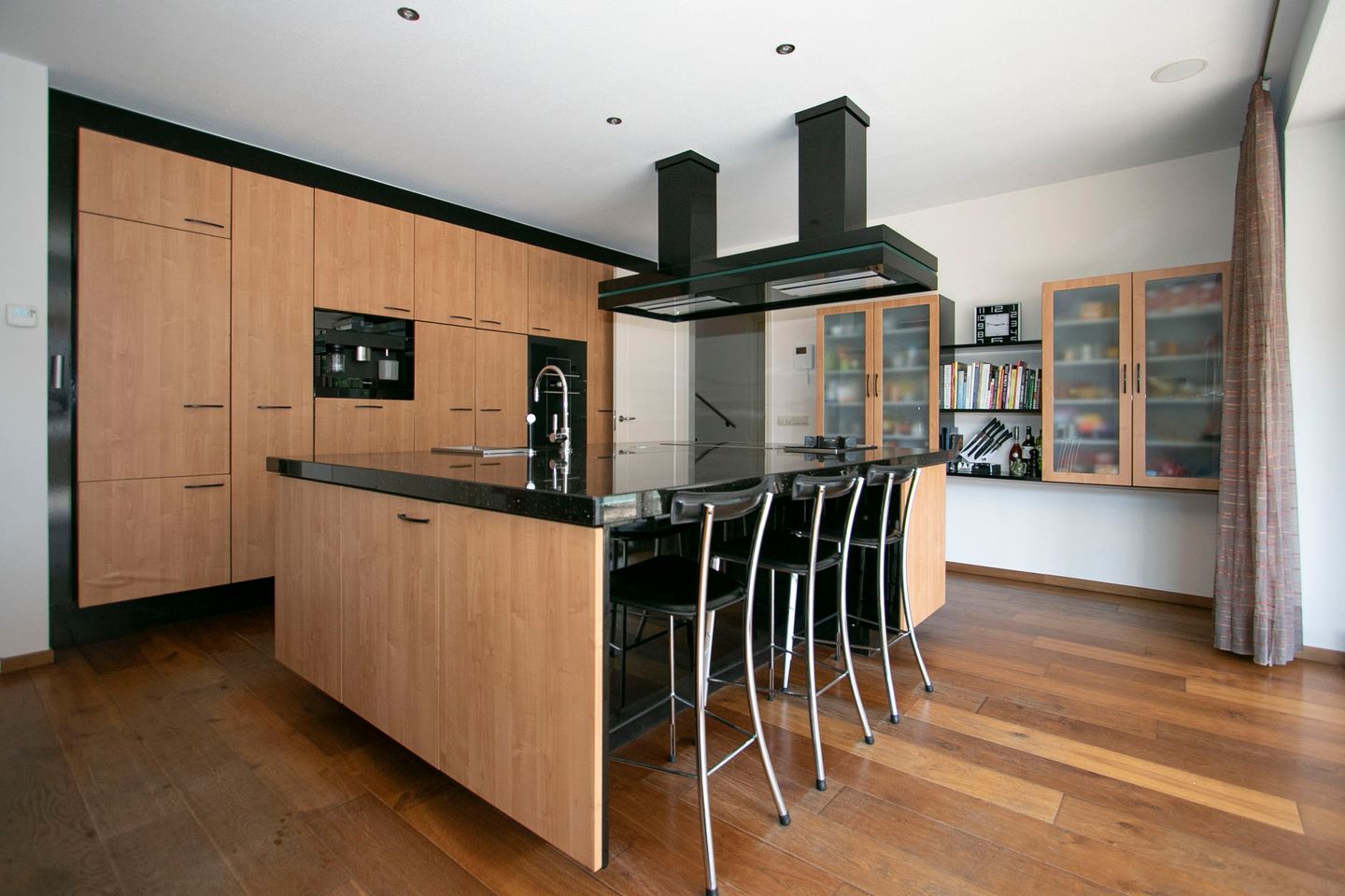 Foto 20 van Rentmeesterlaan 9