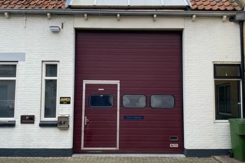 Bekijk foto 1 van Oost-Voorstraat 84-a