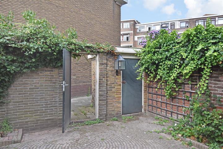 Bekijk foto 11 van Adriaan Coenenstraat 15