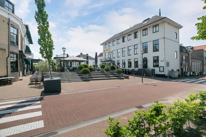 Bekijk foto 33 van Prinses Beatrixstraat 12