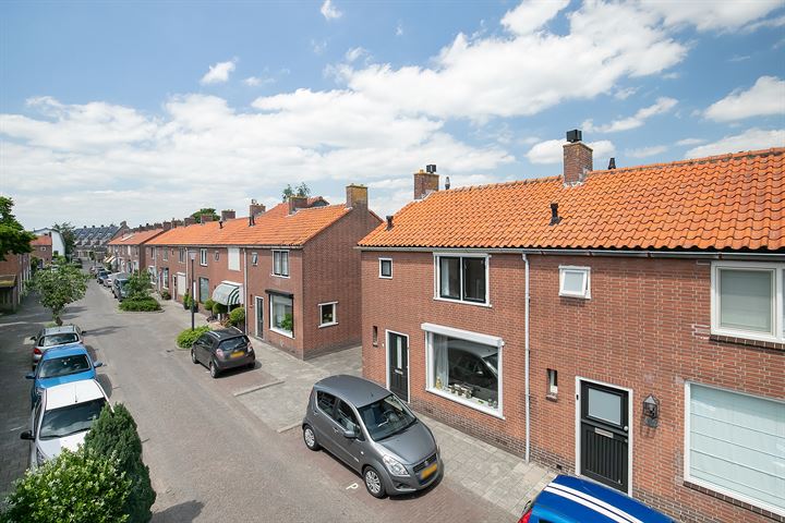 Bekijk foto 41 van Prinses Beatrixstraat 12