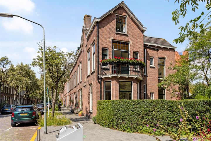 Bekijk foto 2 van Sumatrastraat 64