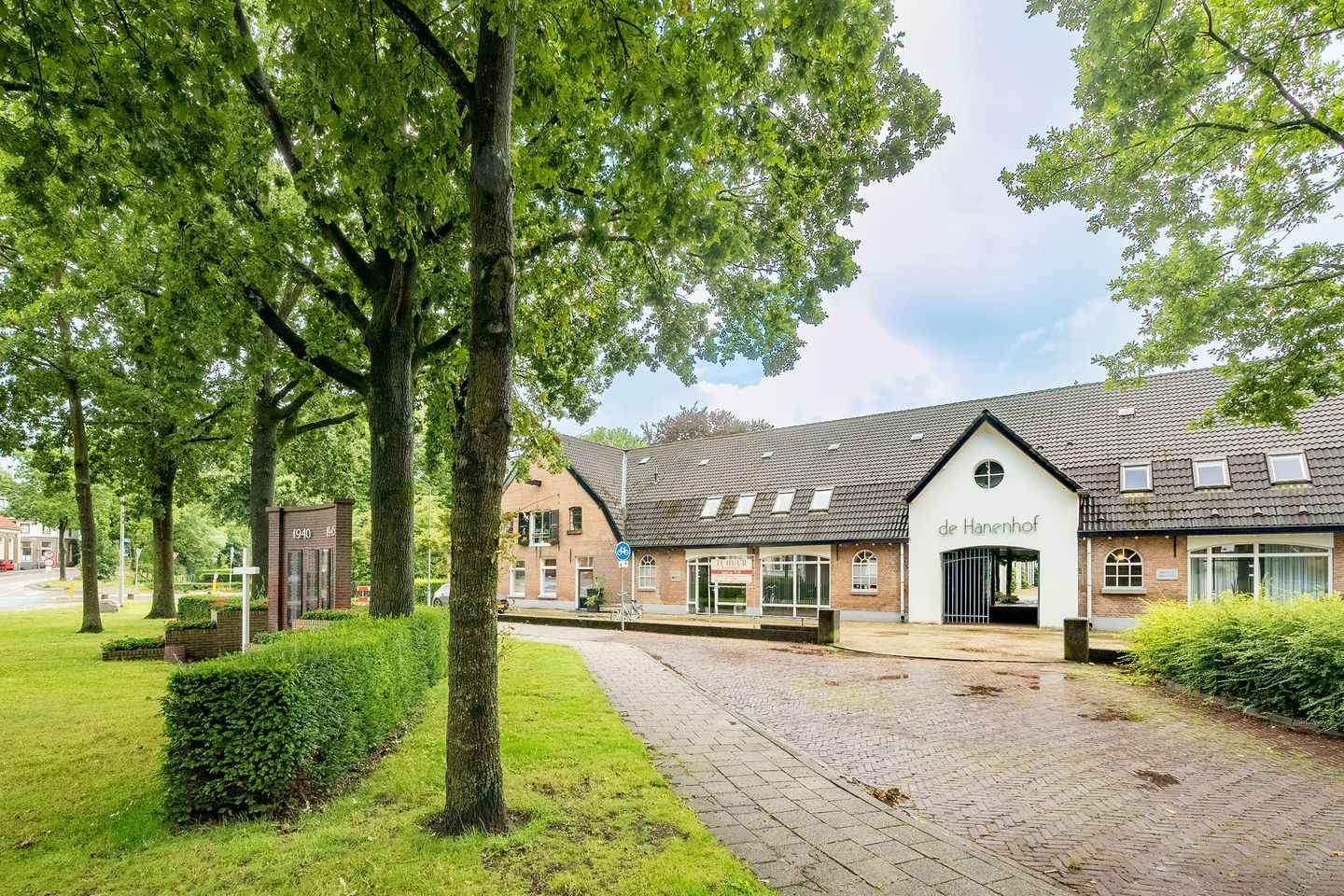 View photo 5 of Costerweg 1-E