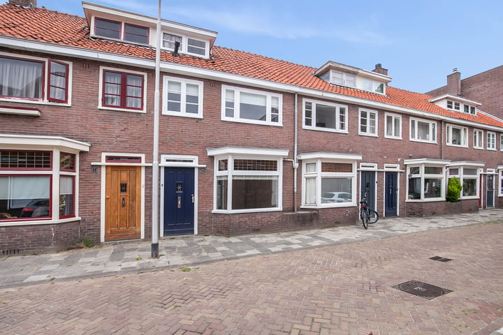 Bekijk foto 1 van Sint Bonifaciusstraat 9