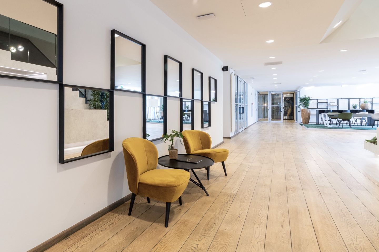 View photo 5 of Gondel 1