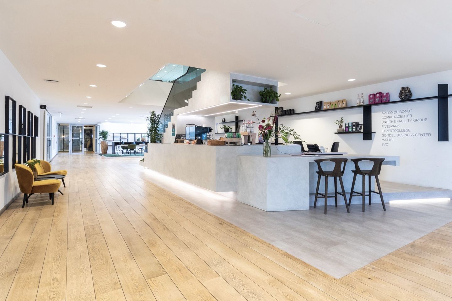 View photo 3 of Gondel 1