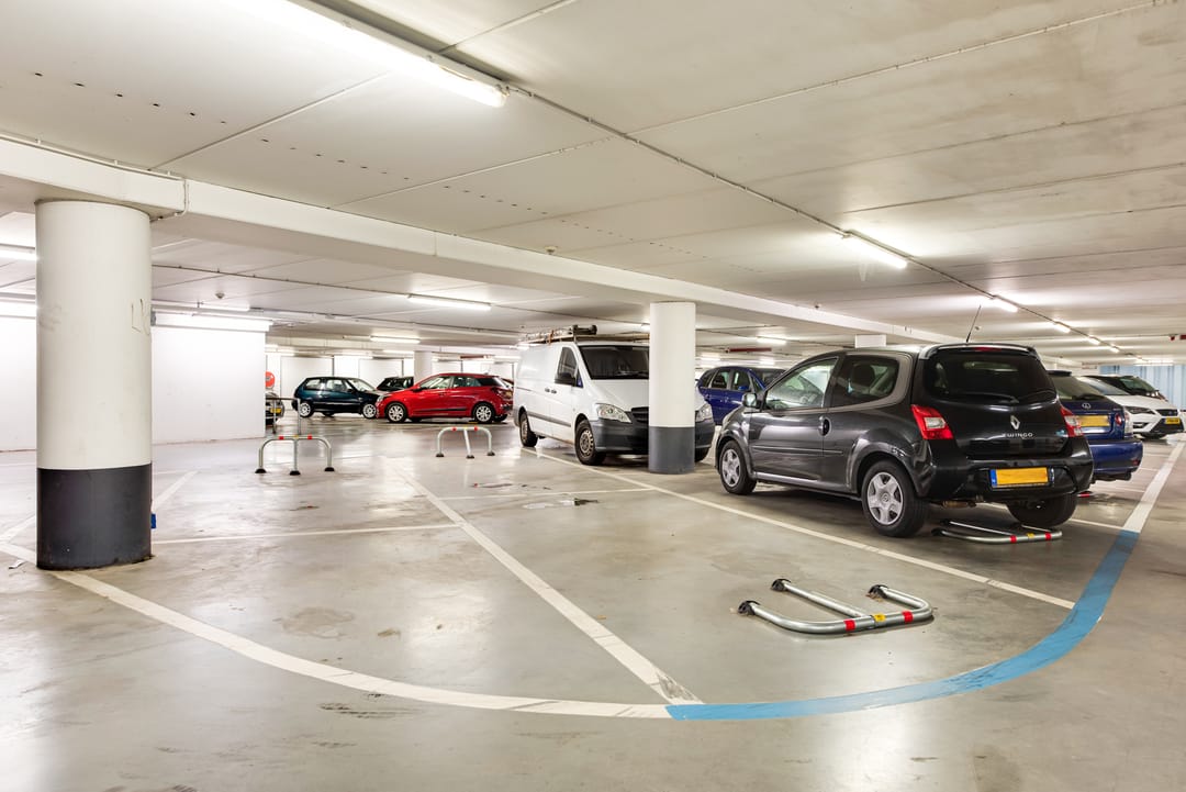 Foto 2 van Stationsplein (diverse parkeerplaatsen)