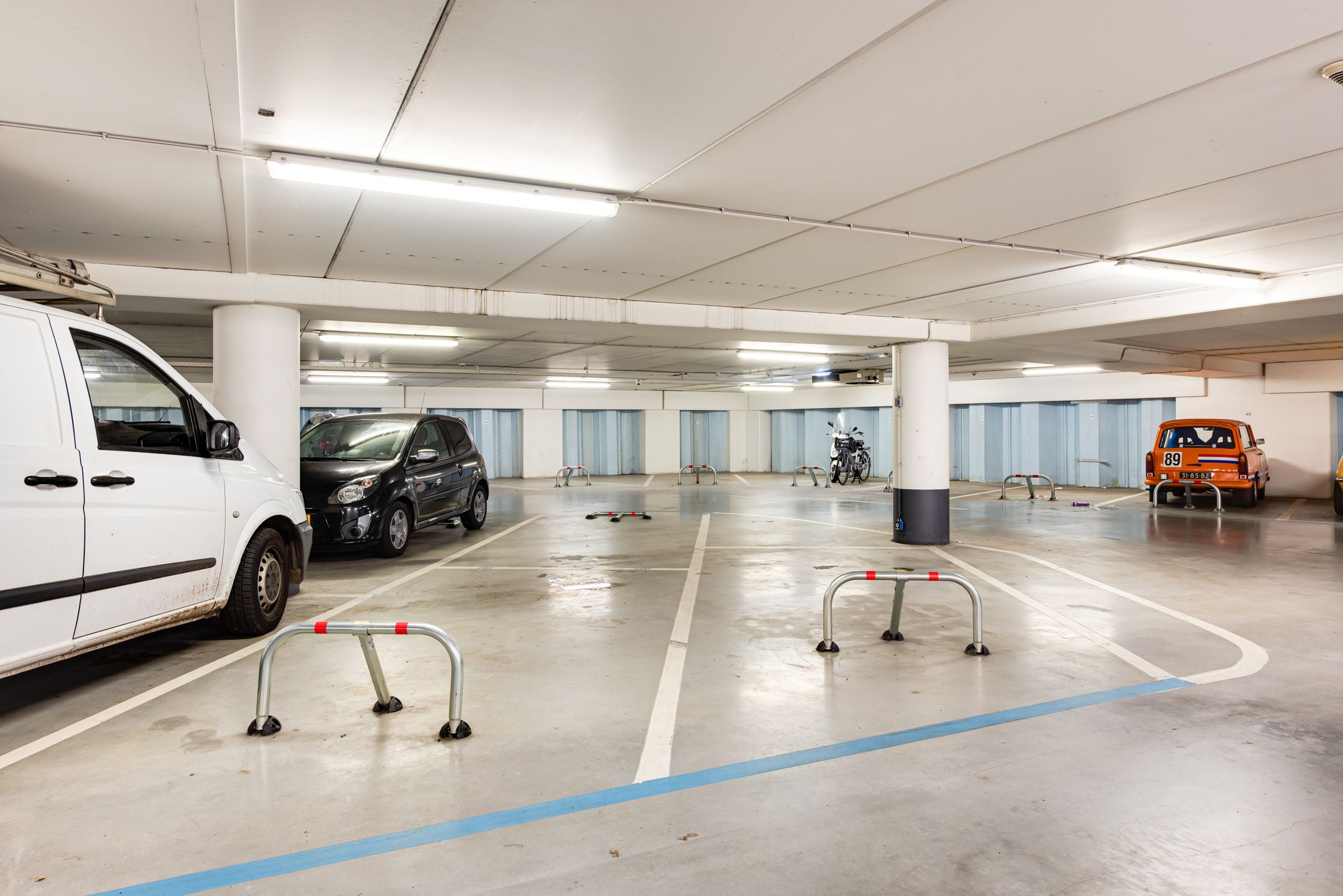 Stationsplein (diverse parkeerplaatsen), Heiloo, 1851LM, Noord-Holland, Nederland