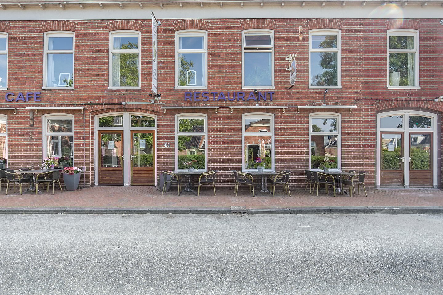 Bekijk foto 1 van Hoofdstraat 22
