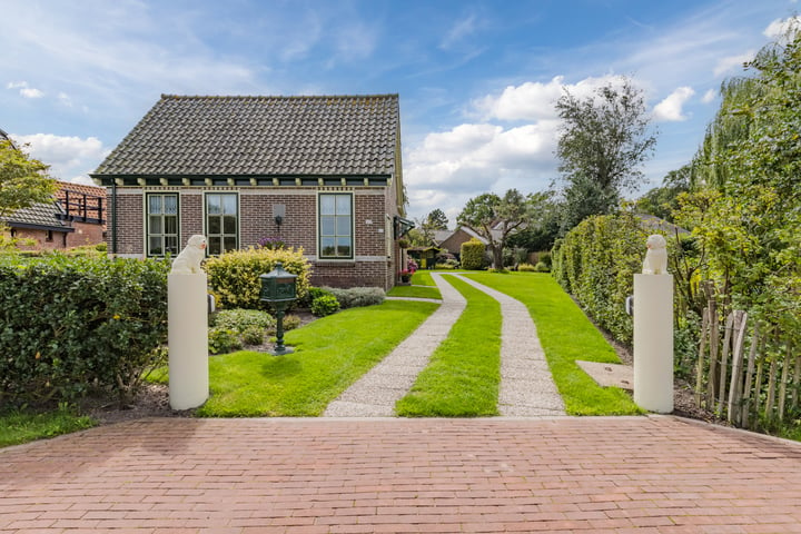 Bekijk foto 4 van Voorweg 67